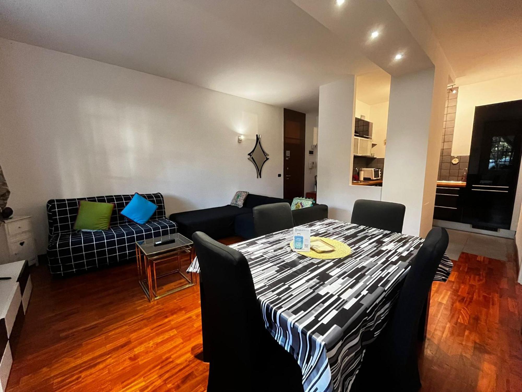 Kibilu - Via Casati 32 - Stazione Centrale - Corso Buenos Aires - Shopping Area Милан Экстерьер фото